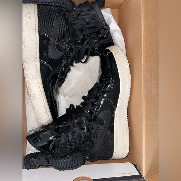 Nike patent leather nike - Picture 2 of 4